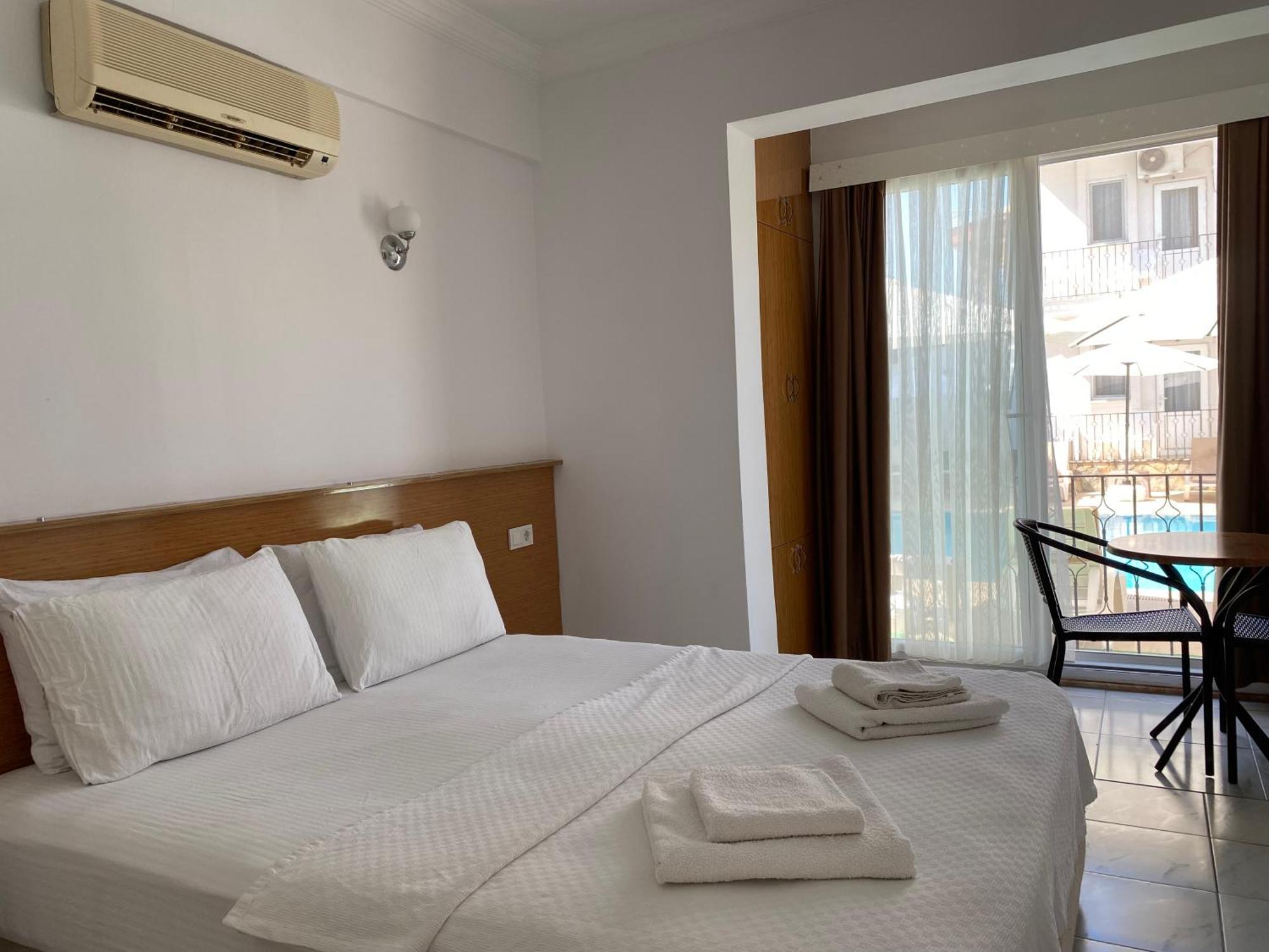 Cam Hotel Fethiye Exterior photo
