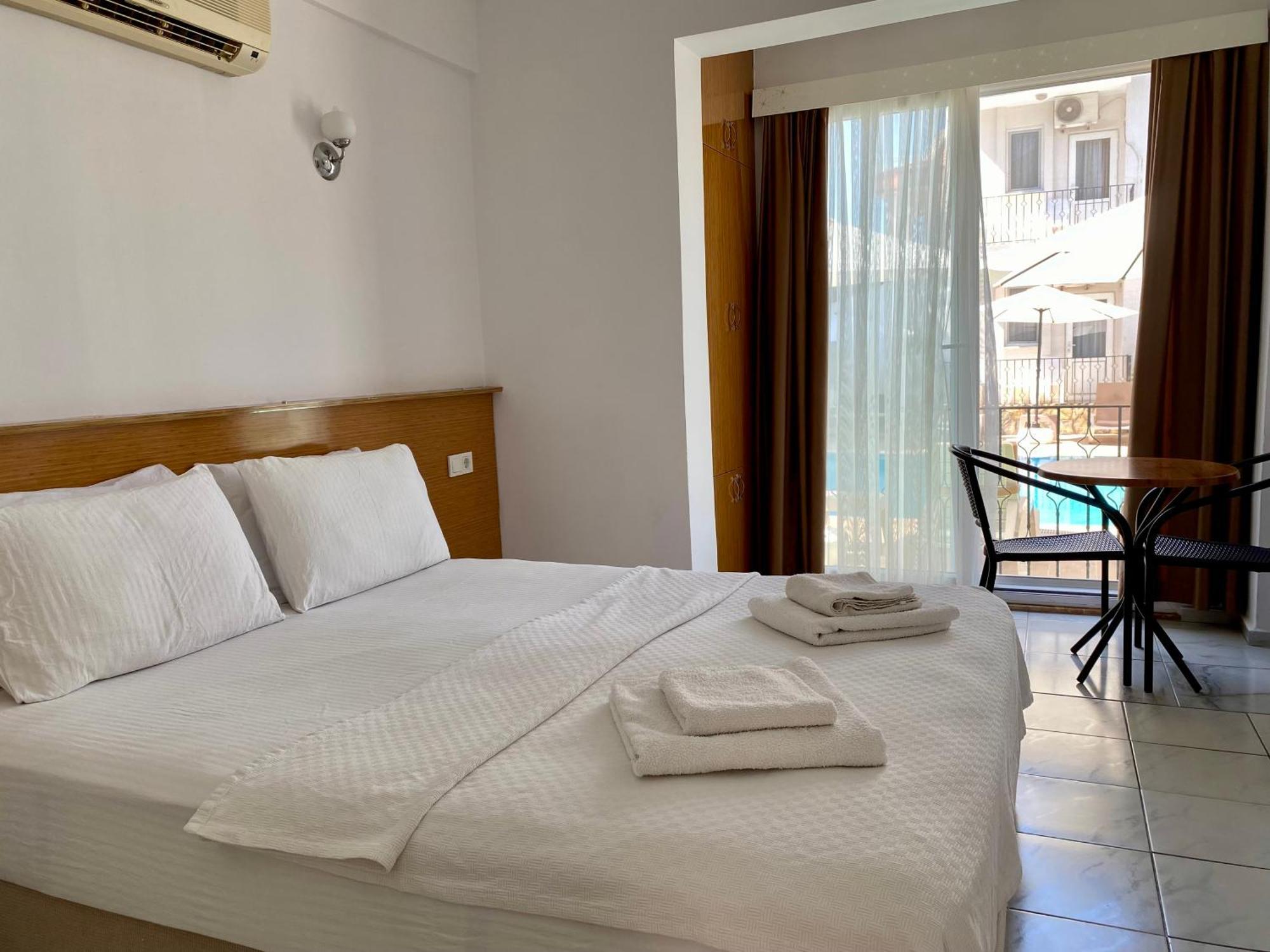 Cam Hotel Fethiye Exterior photo